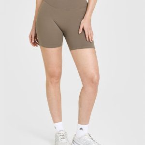 SoftMotion™ Shorts 6" Moss Brown